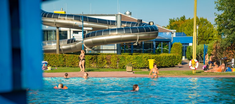 Außenbecken Kombibad 
