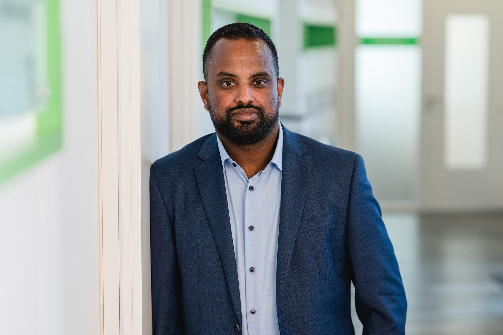 Nessanthan Krishnakumar Auf dem Bild ist der Ansprechpartner für Gewerbekunden bei den Stadtwerken Steinfurt zu sehen.